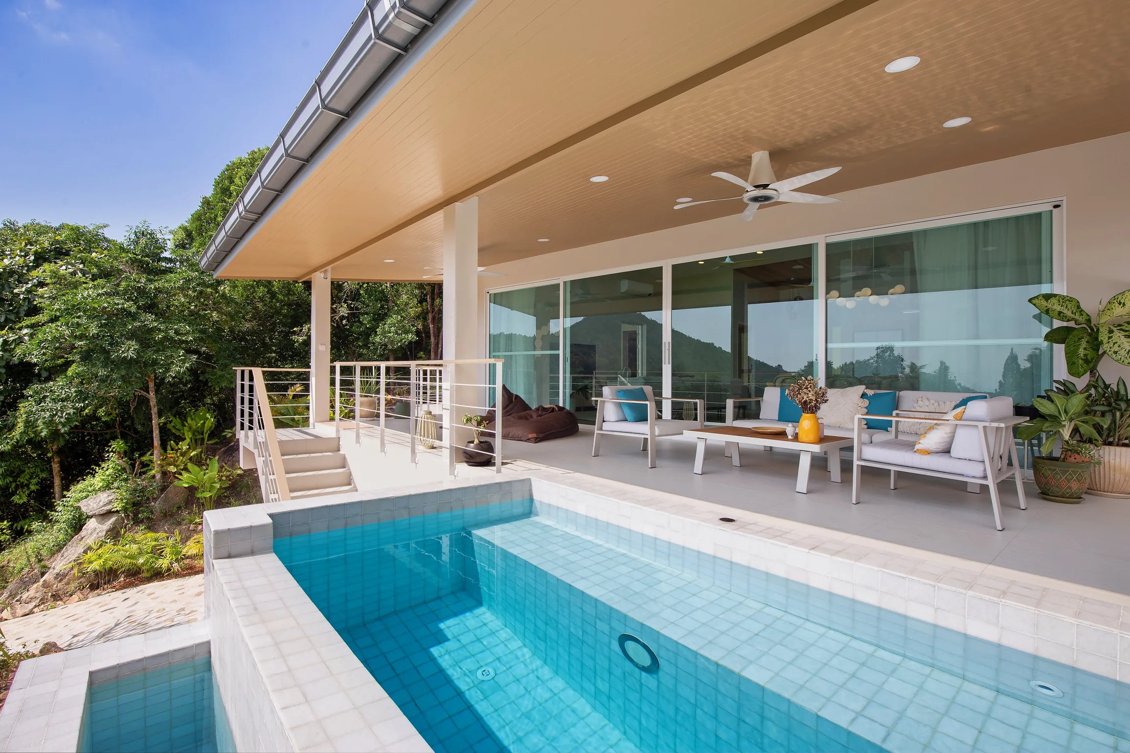 Stella Marina Villa suspended saltwater plunge pool and covered terrace in Koh Phangan